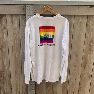 The North Face Men’s Long Sleeve T-Shirt